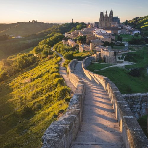 Descoberta a verdadeira história do Caminho de Santiago: Fatos surpreendentes que mudam tudo que você sabia